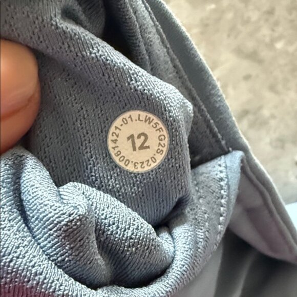 Lululemon Groove Super-High-Rise Flared Pant – Size 12 (Blue) - Picture 4 of 4